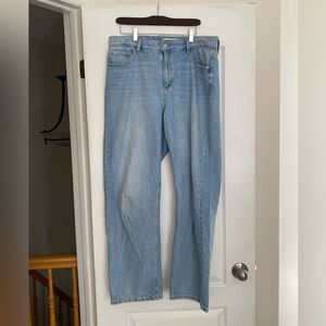 Dynamite Mika Relaxed Straight-Leg Jeans